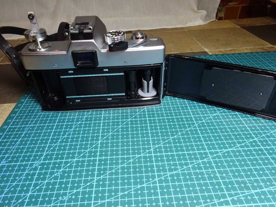 Aparat fotografiat vintage pe film 35mm Minolta SRT101b /Rokkor 50mm