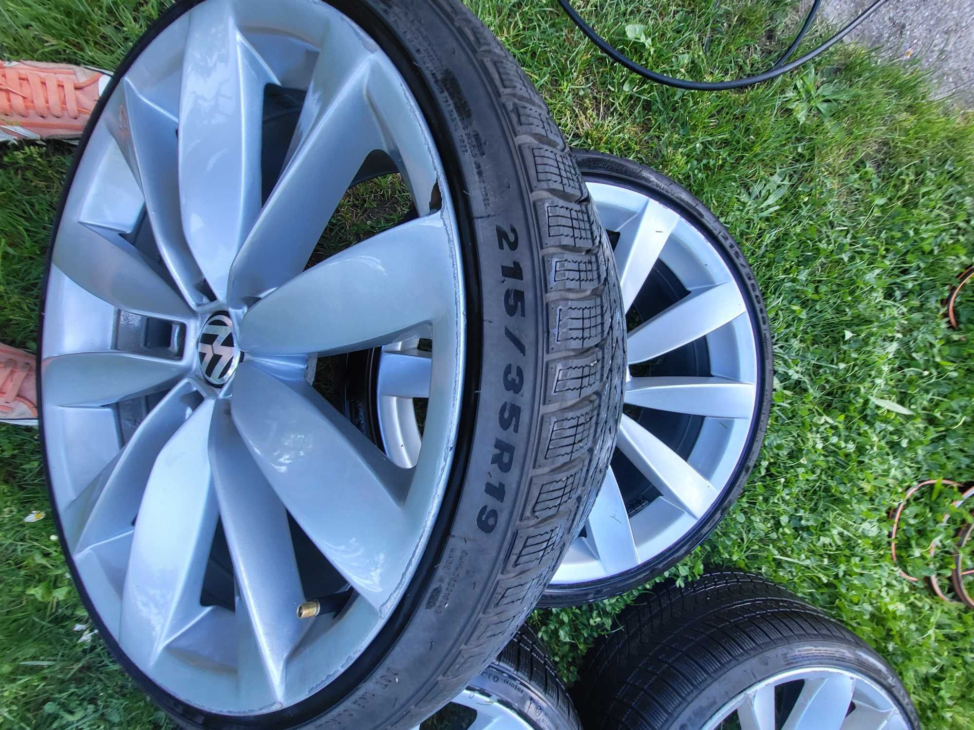 Джанти с нови гуми 215/35 R19