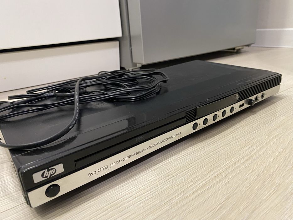 DVD плеер продам