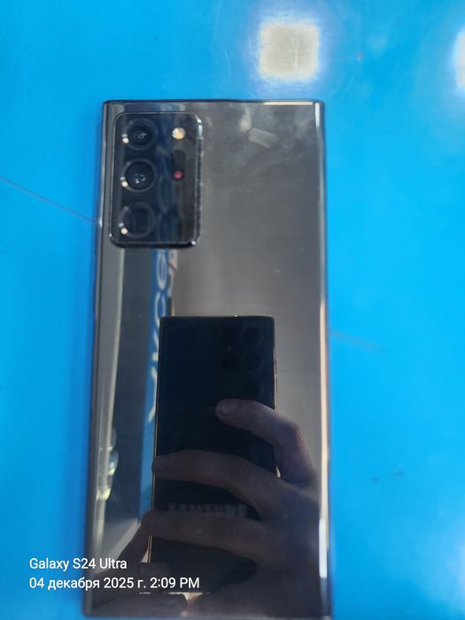 Продам Samsung note 20 ultra 5G 12/256
Продам