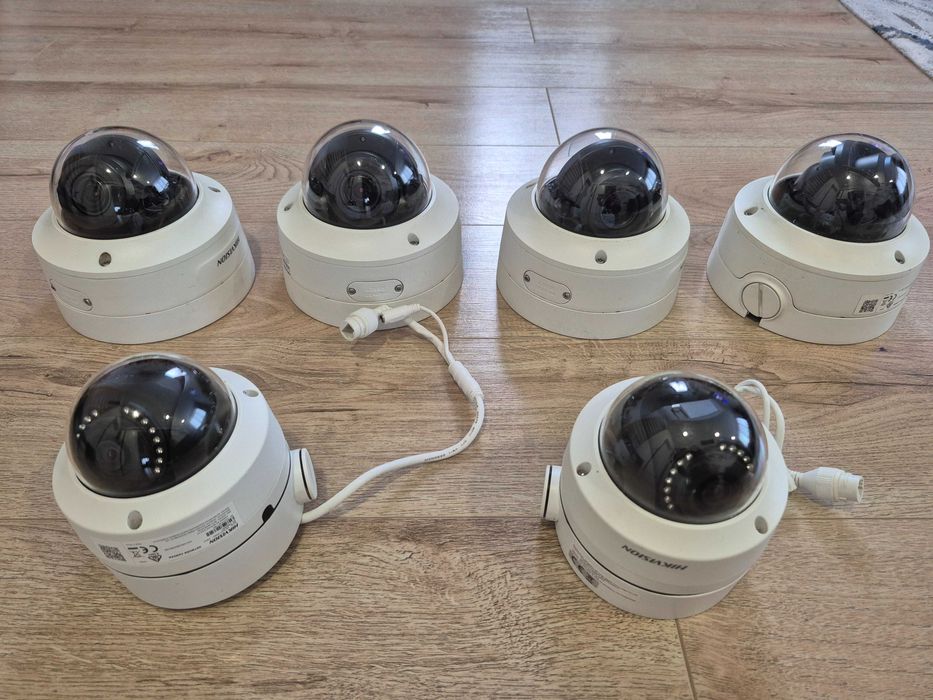 Camere supraveghere IP Dome Hikvision