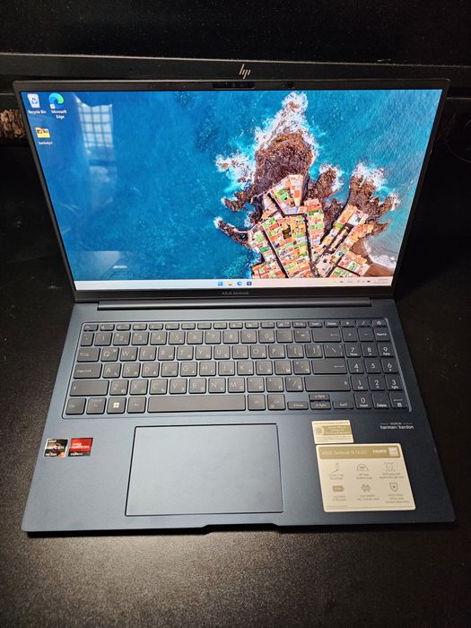 Лаптоп Asus Zenbook 15, Ryzen 5, 16 GB DDR5, 1TB
