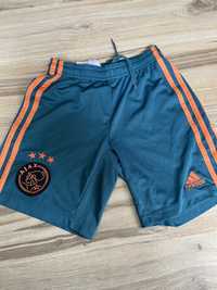 Оригинални юношески къси панталони Adidas AJAX ! 140 р