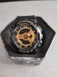 Часовник g-shock.