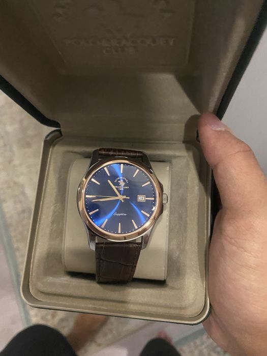 Часы от бренда Polo