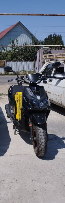Продам скутер мапет 175 куб