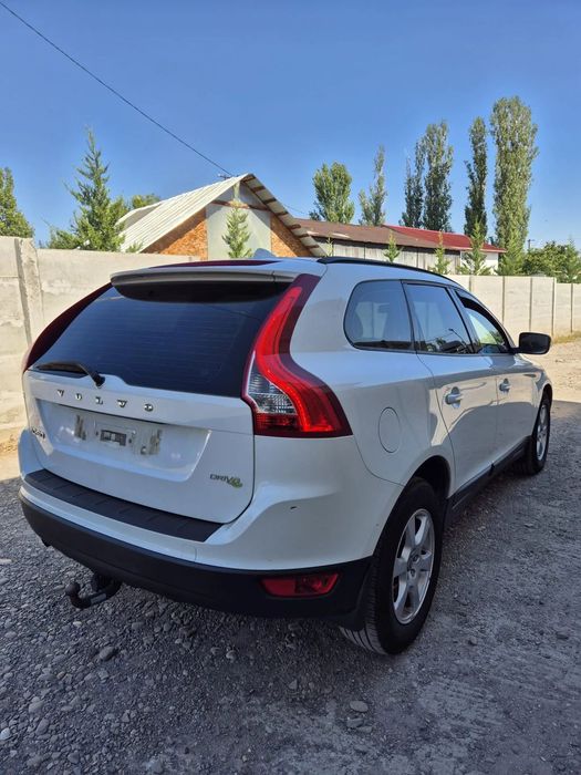 BARA FATA/TRAGER/CAPOTA/ARIPI VOLVO XC60 2011 2/0 D