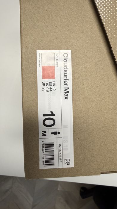 Pantofii de alergare On Cloudsurfer