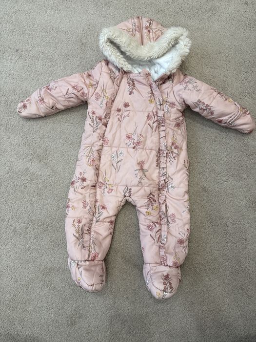 Зимен гащеризон на George 6-9м