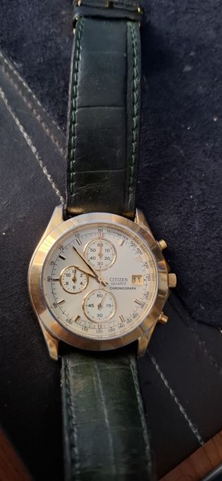 CITIZEN japan.Ceas de mînă bărbătesc cu cronograf pe baterie.