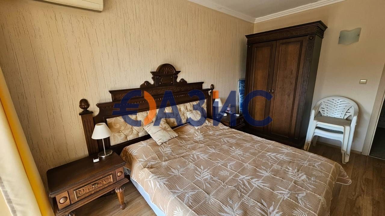 Апартамент с 1 спалня в комплекс Реджина Маре, Царево, България, 73 кв