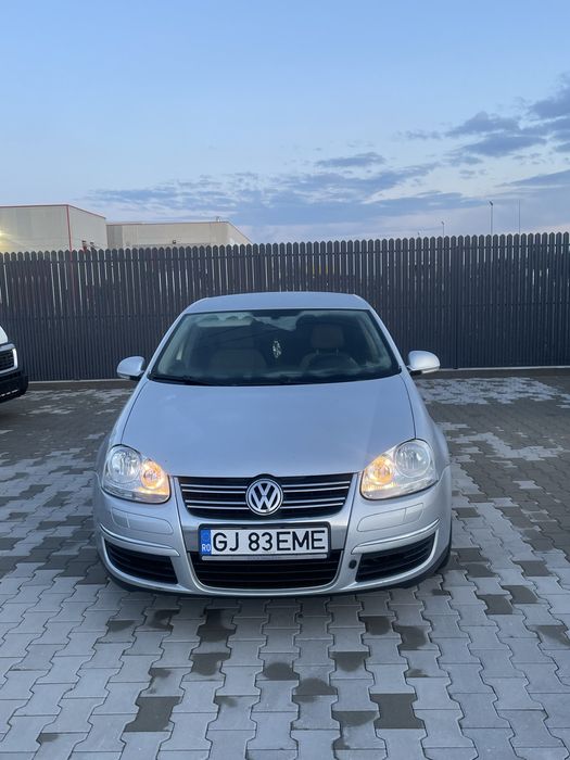 Vând  jetta 2.0 Diesel