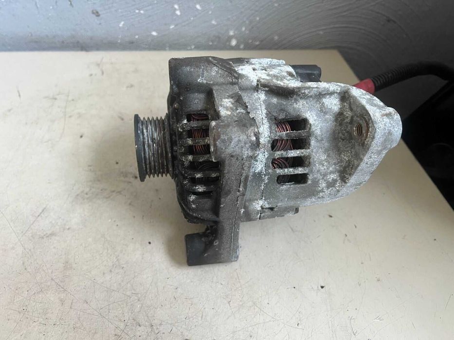Alternator, generator Valeo bmw e90 e87 e92 e60 150A 14v