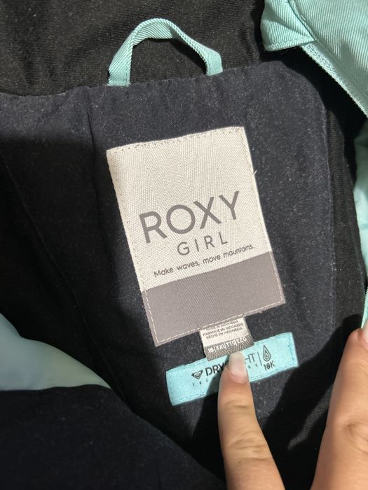 Дамско яке Roxy.