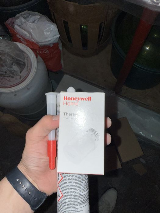 Capete termostatice Honeywell Home
