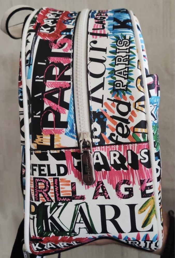 Karl Lagerfeld чанта