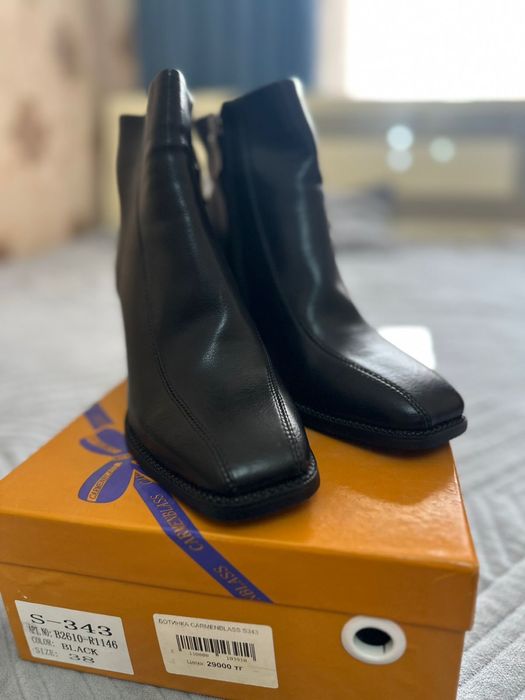 осенние сапоги новые