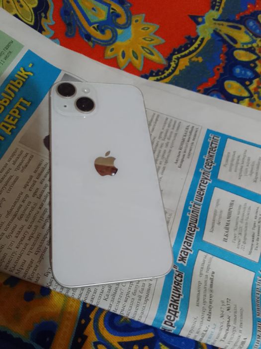 IPhone 14 гарантией. Брони пленка имеется. Батарея 100%