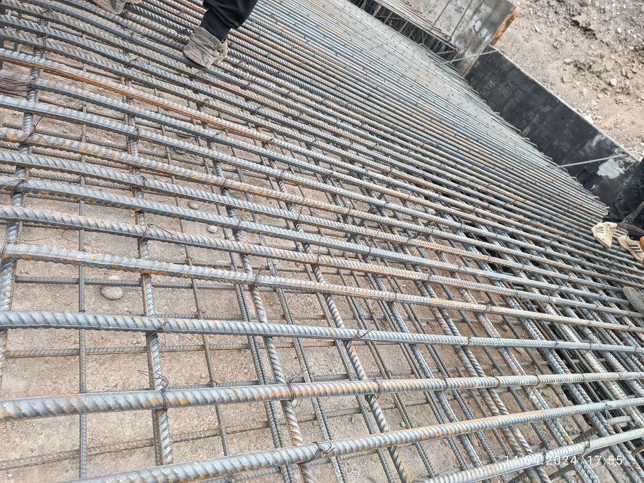 Бригада строителей монолитчики