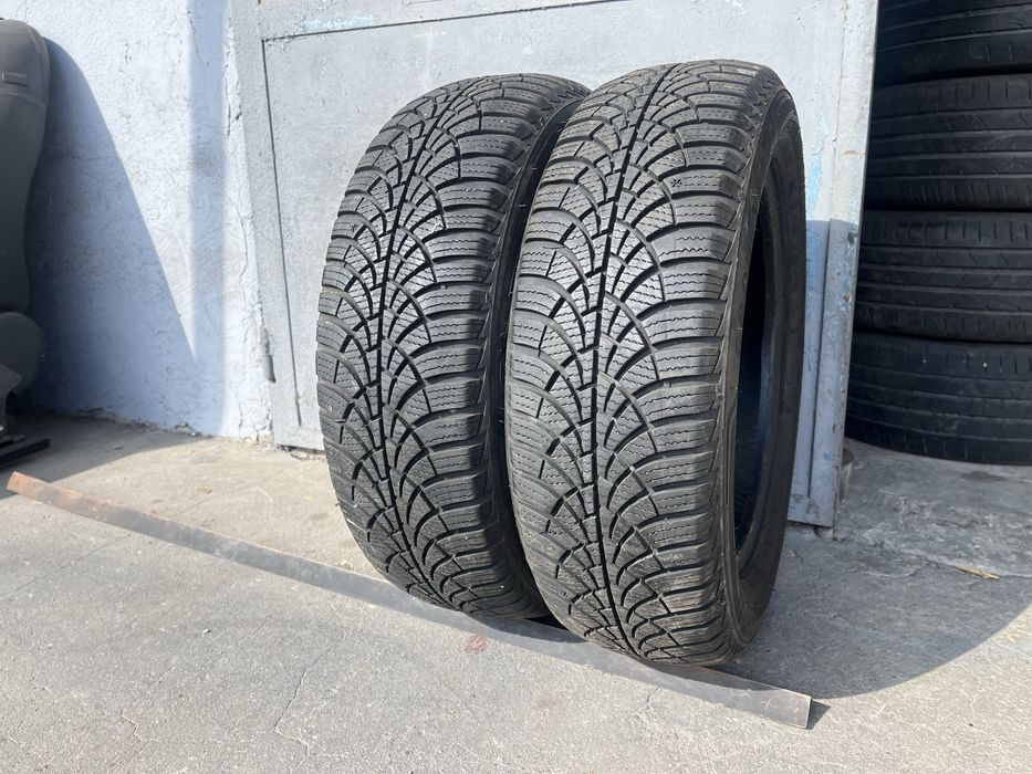 2 бр. зимни гуми 185/60/15 GoodYear DOT 1719 6,5 mm