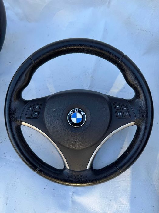 Volan BMW Seria 3 E90 E91 E92 316 318 320 330 335 Seria 1 116 118 120