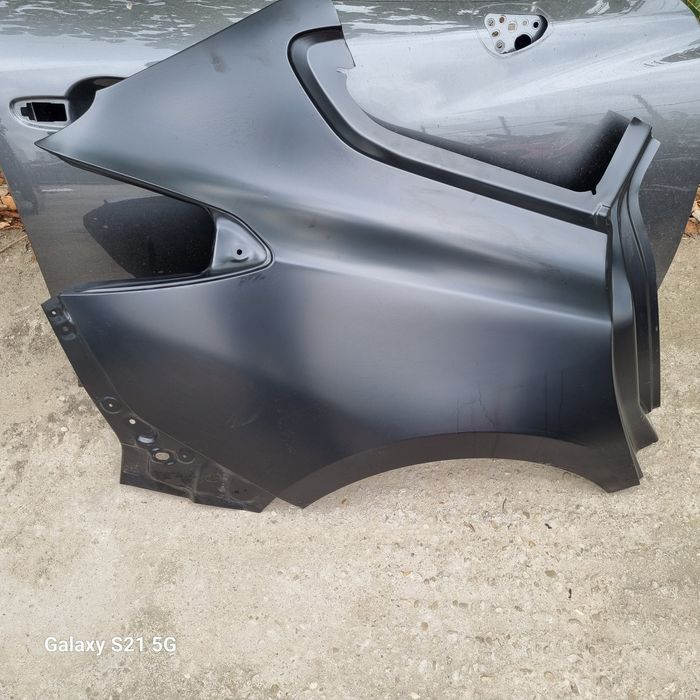 Aripa dreapta spate ford focus 4 combi breack noua