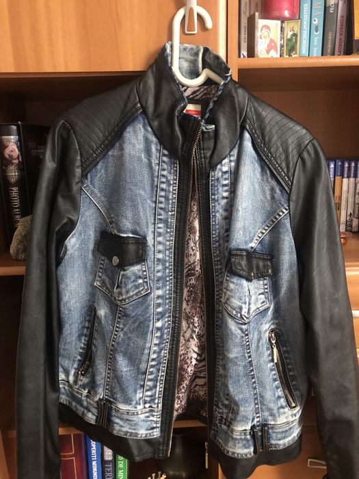 Jachetă de blugi și imitație de piele