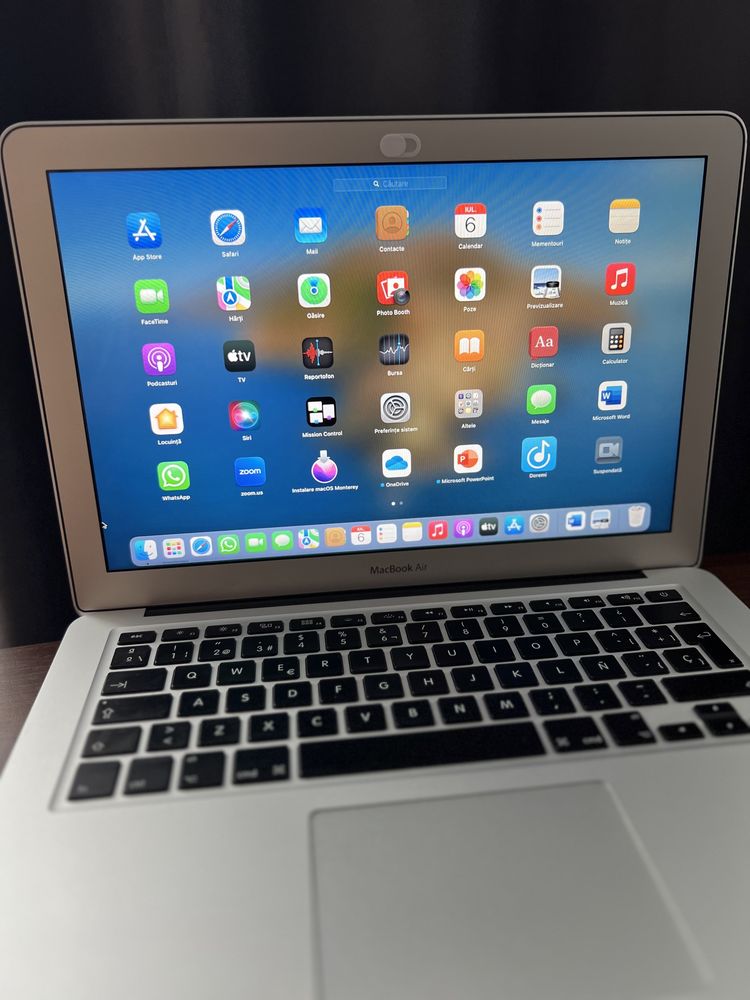 MacBook Air 2015 + încărcător
