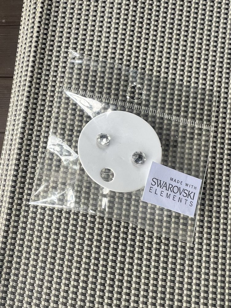 Обеци сребърни Swarovski