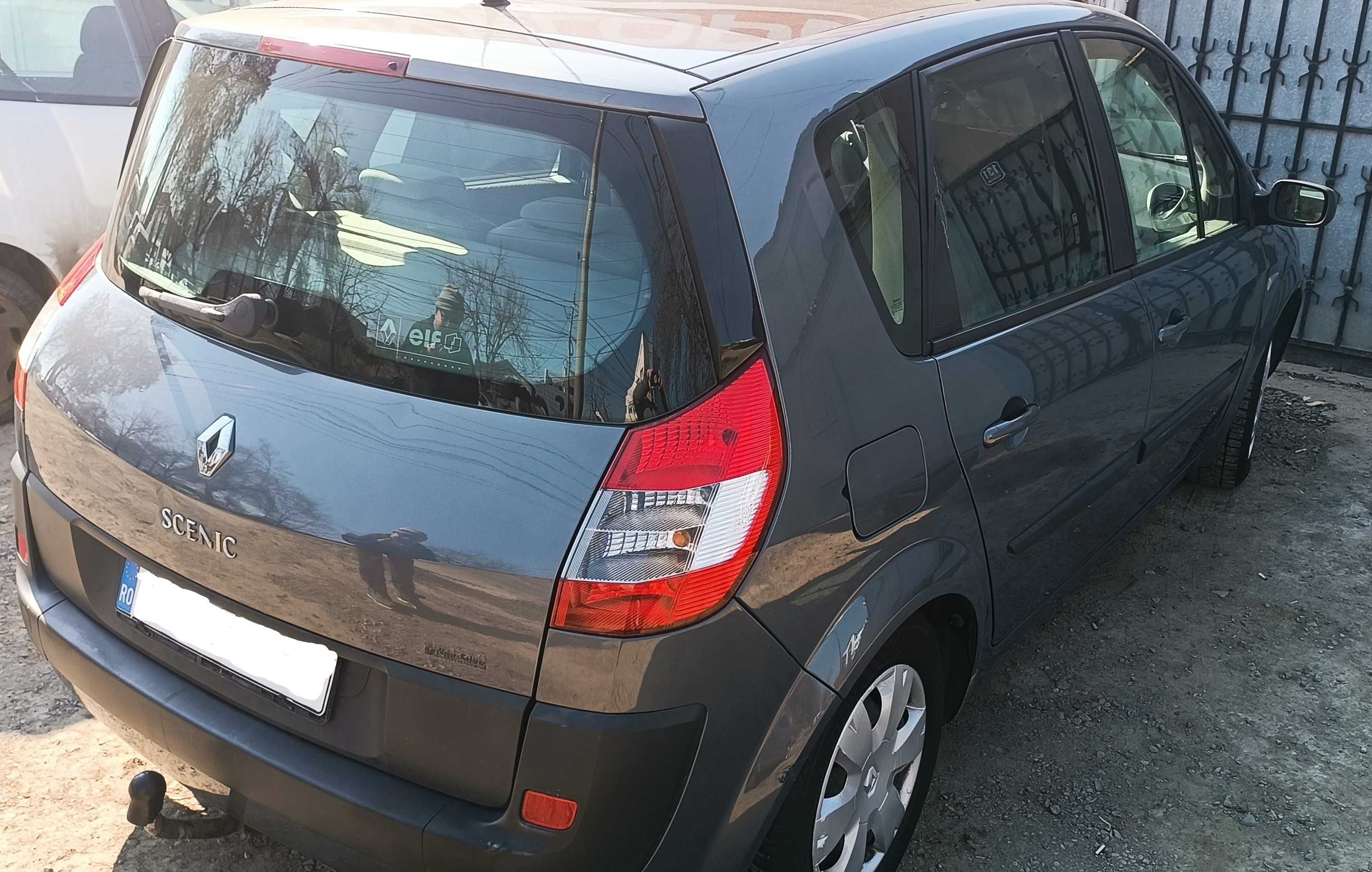 RENAULT MEGANE SCENIC, din 2006, cu motor de 1.5 Dci, 106 CP