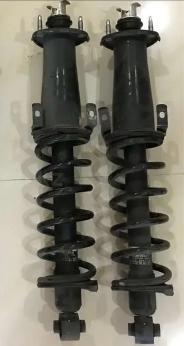 Продам заднее стойки