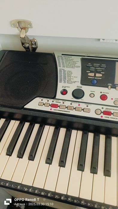 Продам Ямаха PSR 550