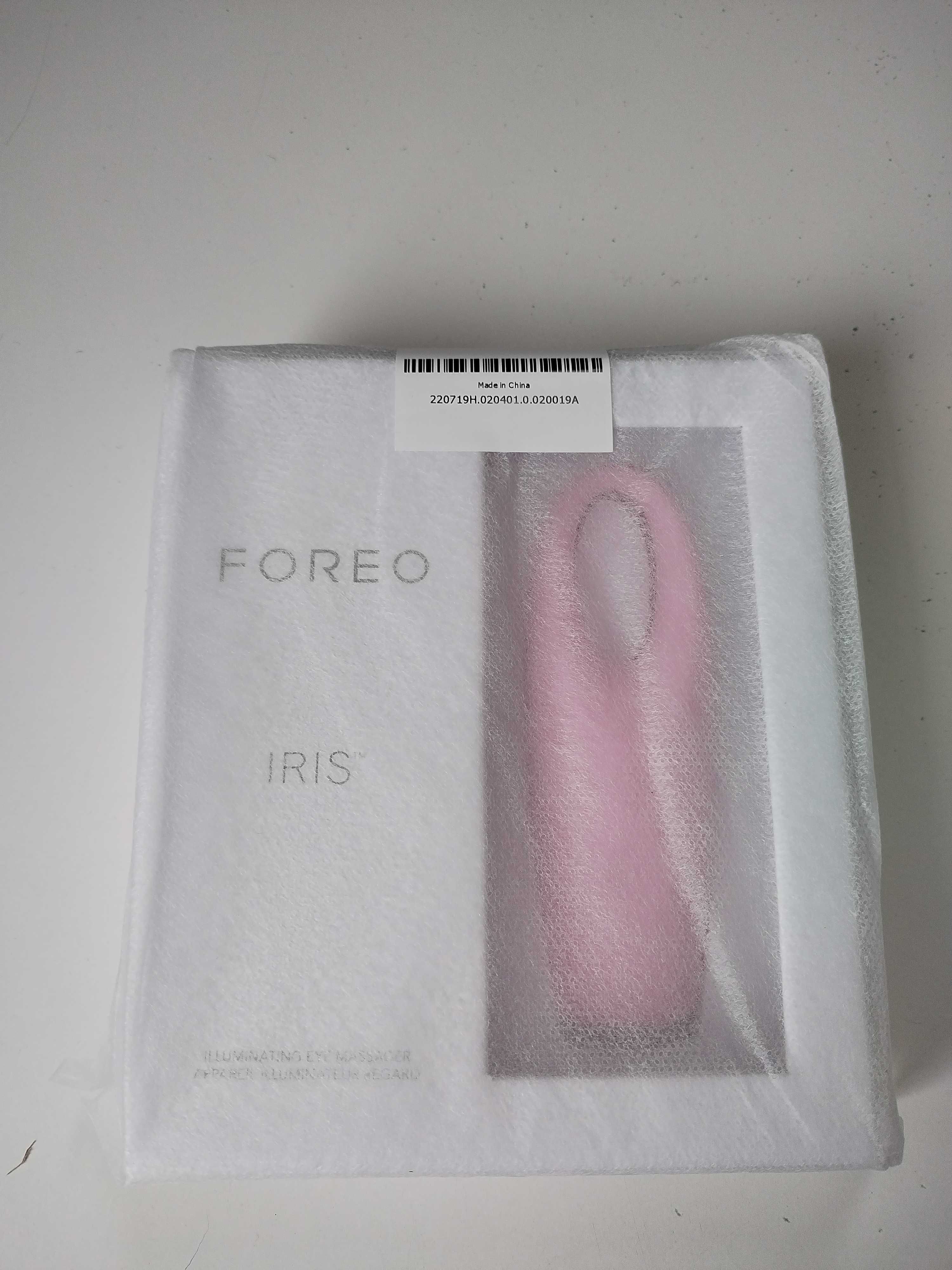 FOREO IRIS масажен уред за околоочната област.Неупотребяван в гаранция