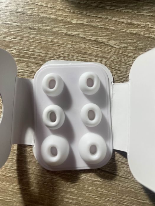 Airpods Pro 2 “originale cu bon”