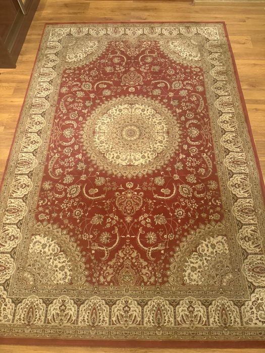 Ковры б/у турецкие  дешево