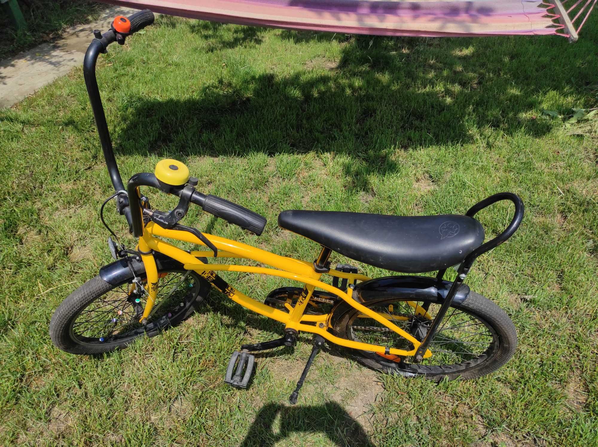 Pegas Strada Mini galben (pentru copii)