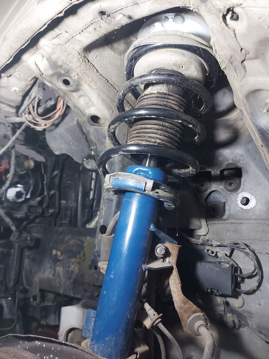 Suspensie/amortizoare fata Bmw seria 1/3 e87/e90 e91 e92 e93