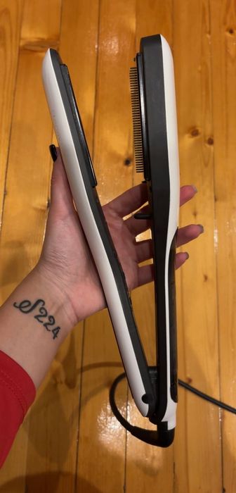 Преса с пара за изправяне и
терапии LOreal Professionnel
SteamPod 3.0