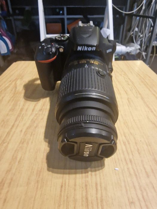 Aparat foto Nikon D3500