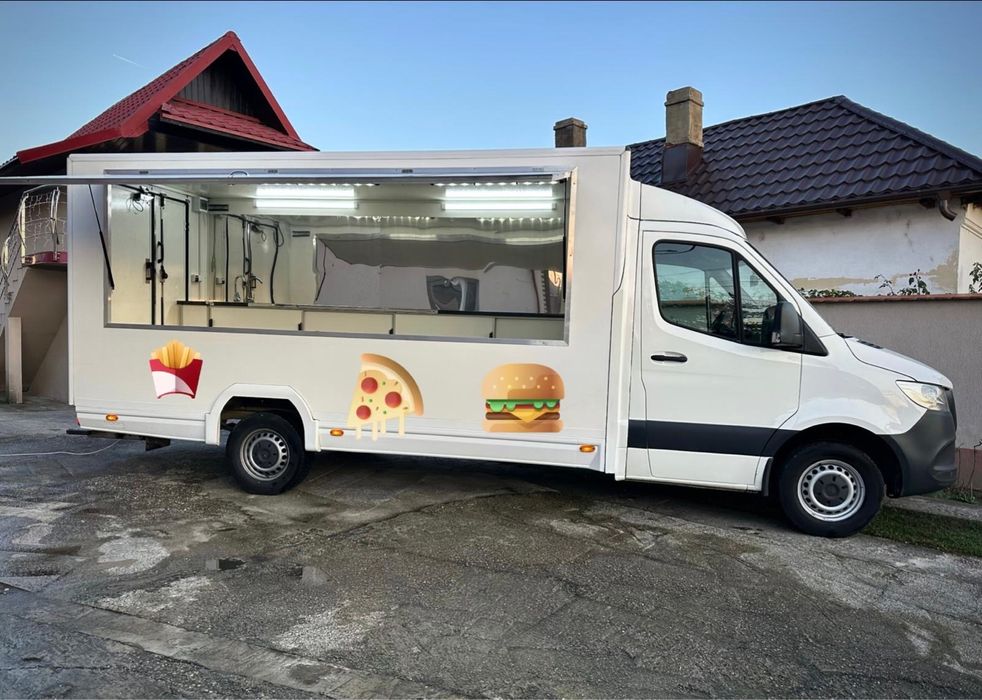 Vând autorulotă Fast food-Truck 2020