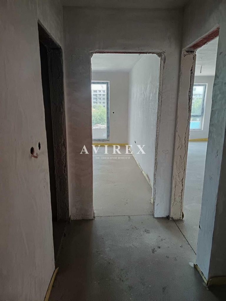 Продава се Двустаен апартамент в Пловдив, Остромила - 67 кв.м за 1475 €/кв.м - Снимка #6
