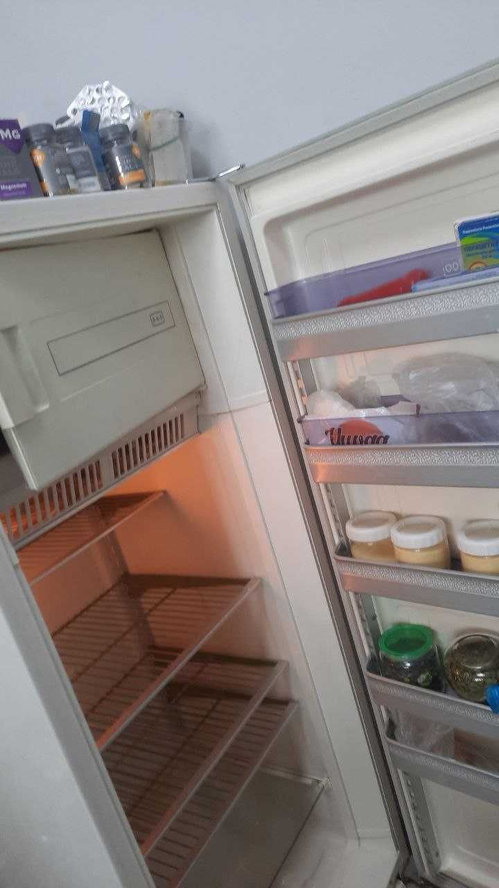 Продаётся холодильник