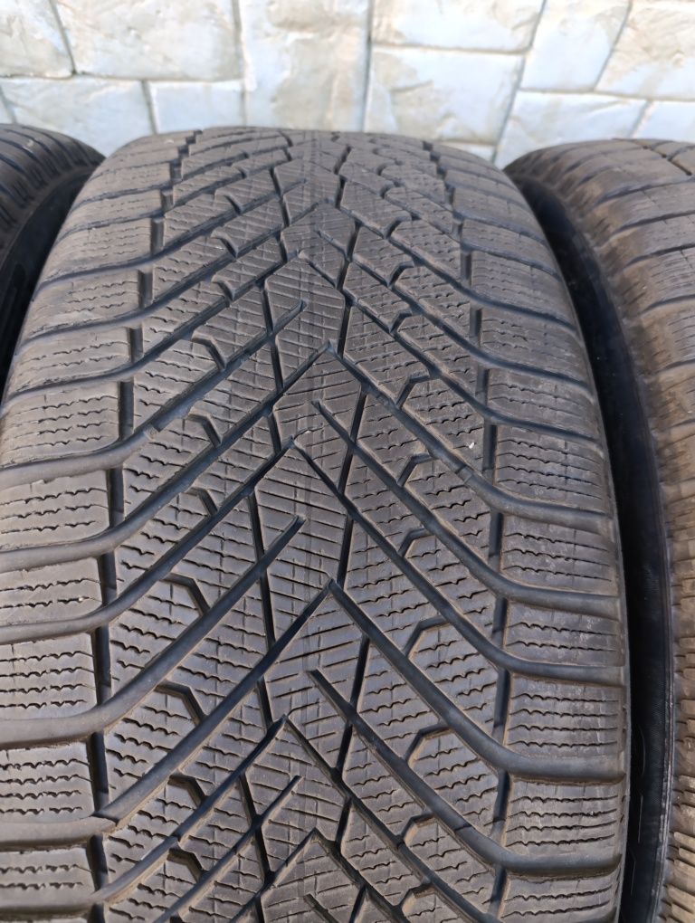 Зимни гуми Pirelli 275/40/22 315/35/22 dot 2723