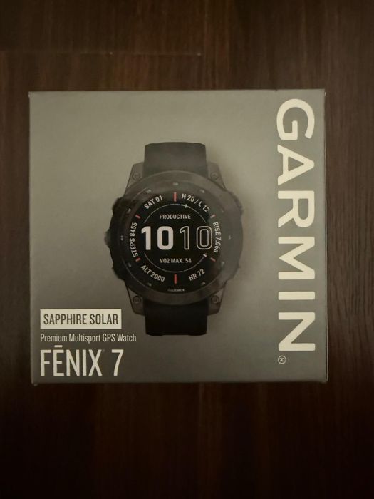 Vând ceas Garmin Fenix 7 Sapphire Solar de 47 mm cu încărcător