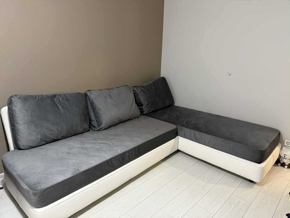 Диван, който става на спалня