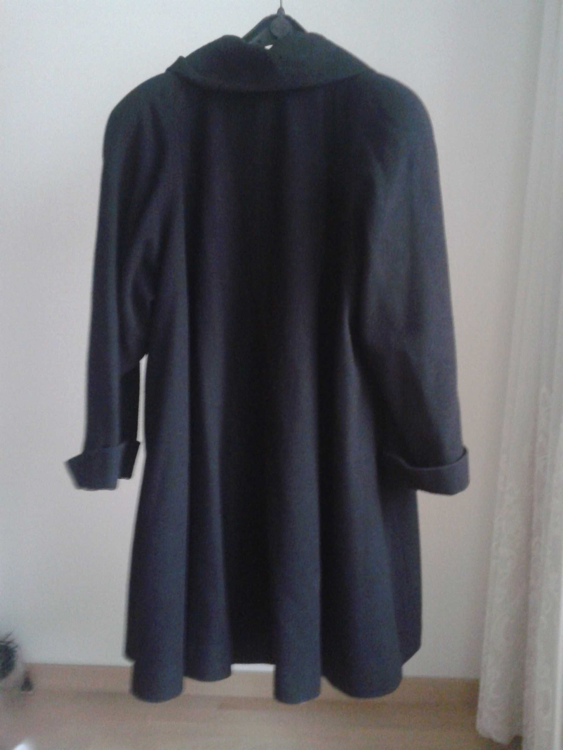 Mantou palton de dama, lung, elegant, Casa de Moda Bucuresti, masura L