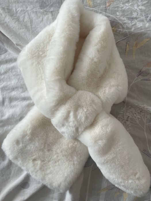 Меховой шарф новый