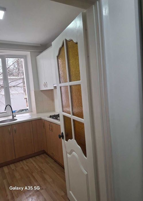 Дава се под наем Двустаен апартамент в София, Горубляне - 68 кв.м за 300 € - Снимка #2