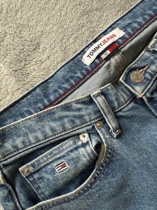 Дънки Tommy Jeans