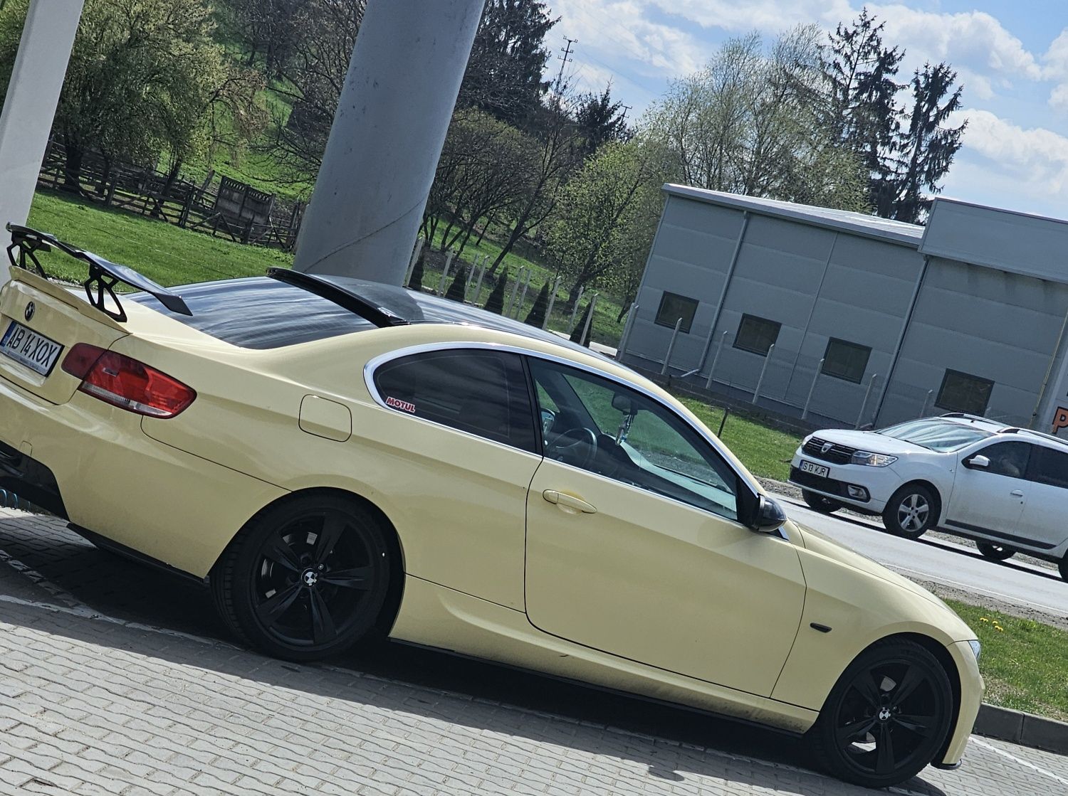 Vând BMW e92 2.0i